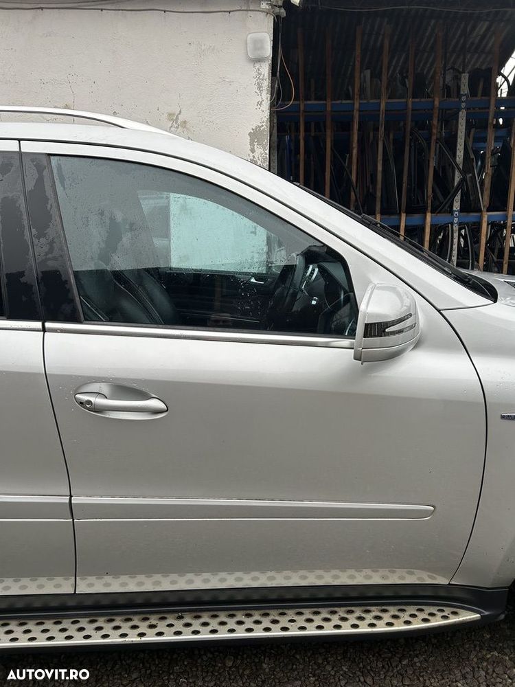 Usa Dreapta Fata Mercedes ML W164 Facelift 2008 - 2011 SUV 4 Usi SILVER (1425) - 1