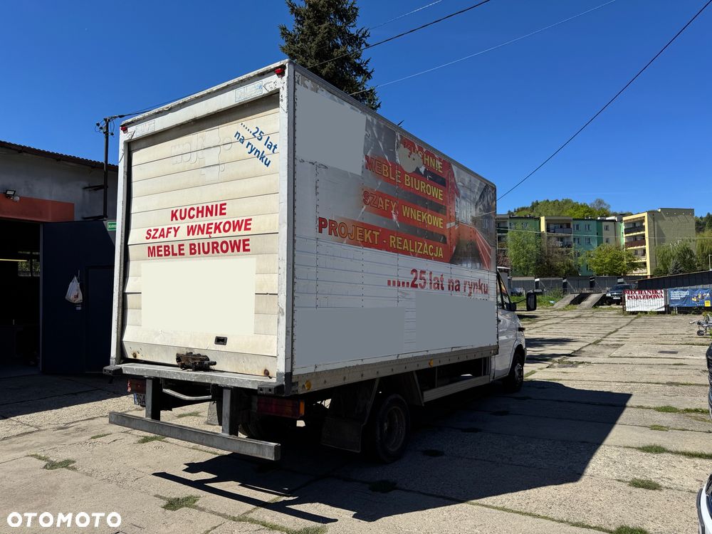 Mercedes-Benz Sprinter - 3