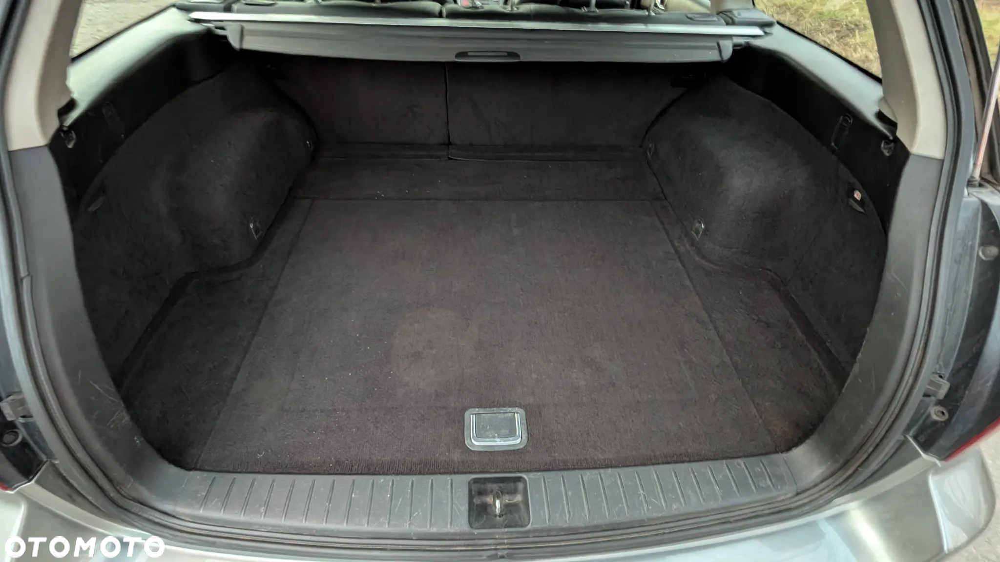 Subaru Outback - 10