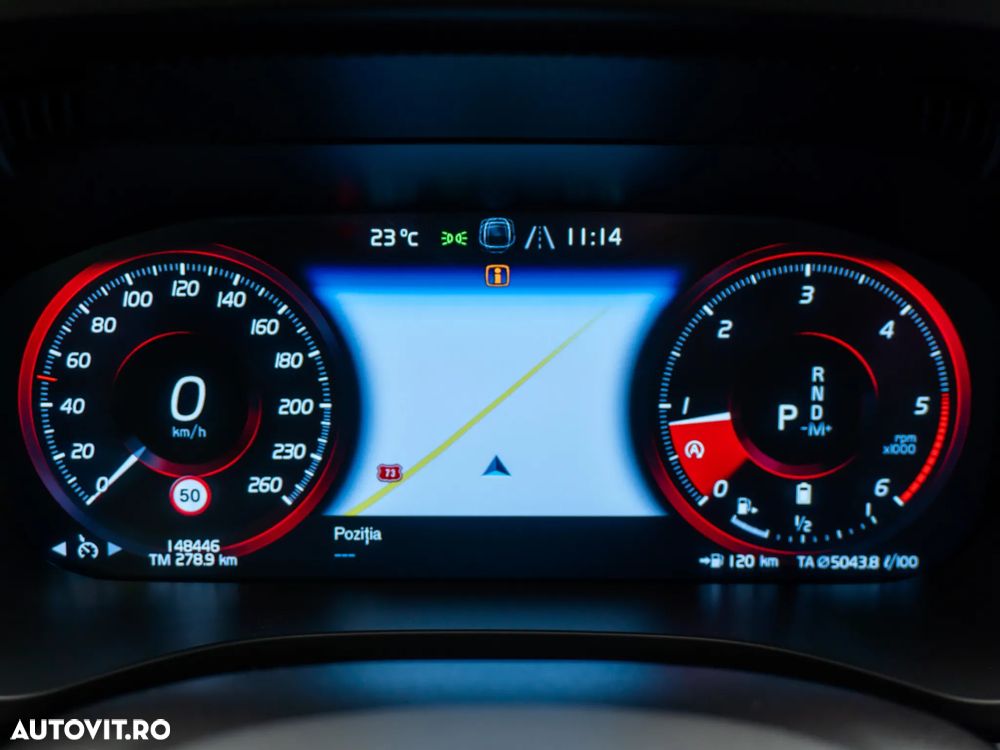 Volvo XC 60 B4 D AWD Geartronic Momentum Pro - 37