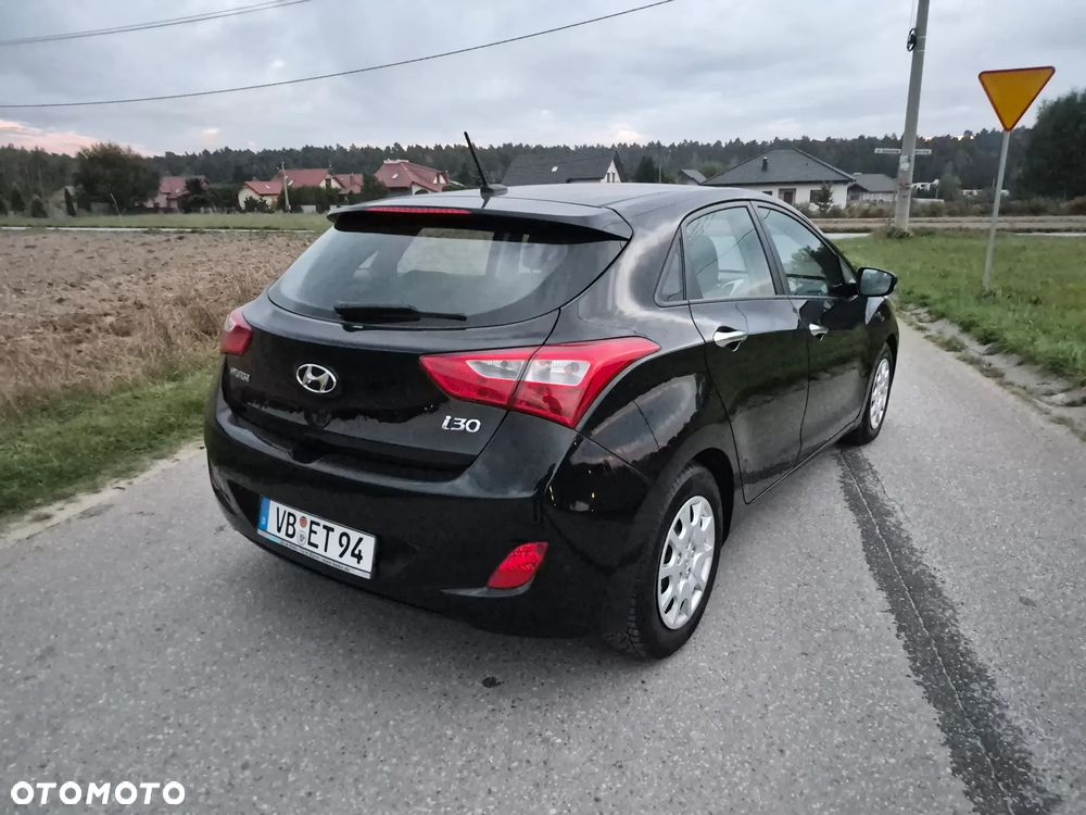 Hyundai i30 1.4 Premium - 6