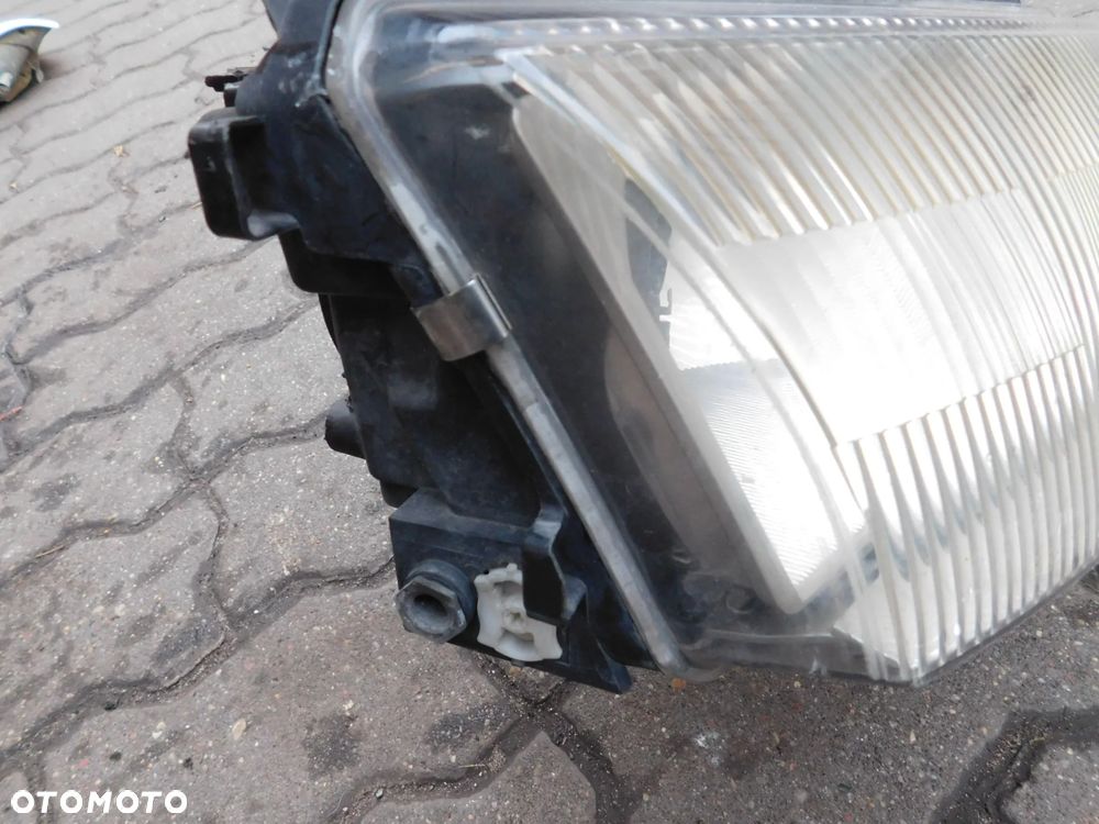 lampa prawa VW PASSAT B5 97-00 EUROPA - 3