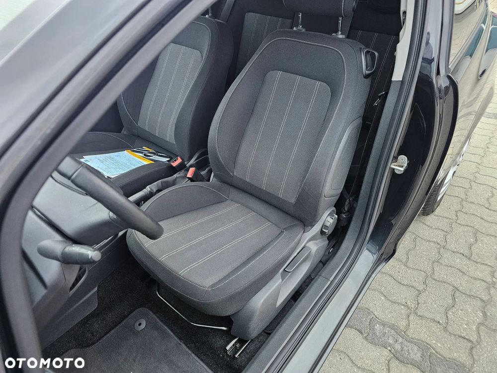 Opel Corsa 1.4 16V Sport - 11