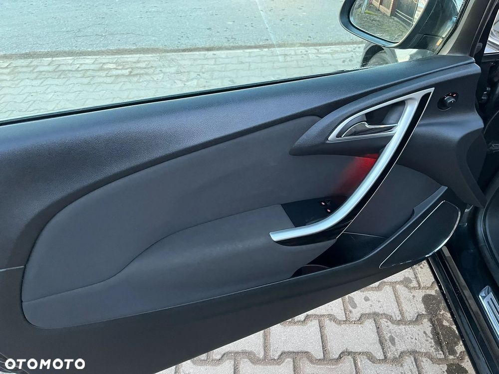 Opel Astra 1.4 Turbo - 9