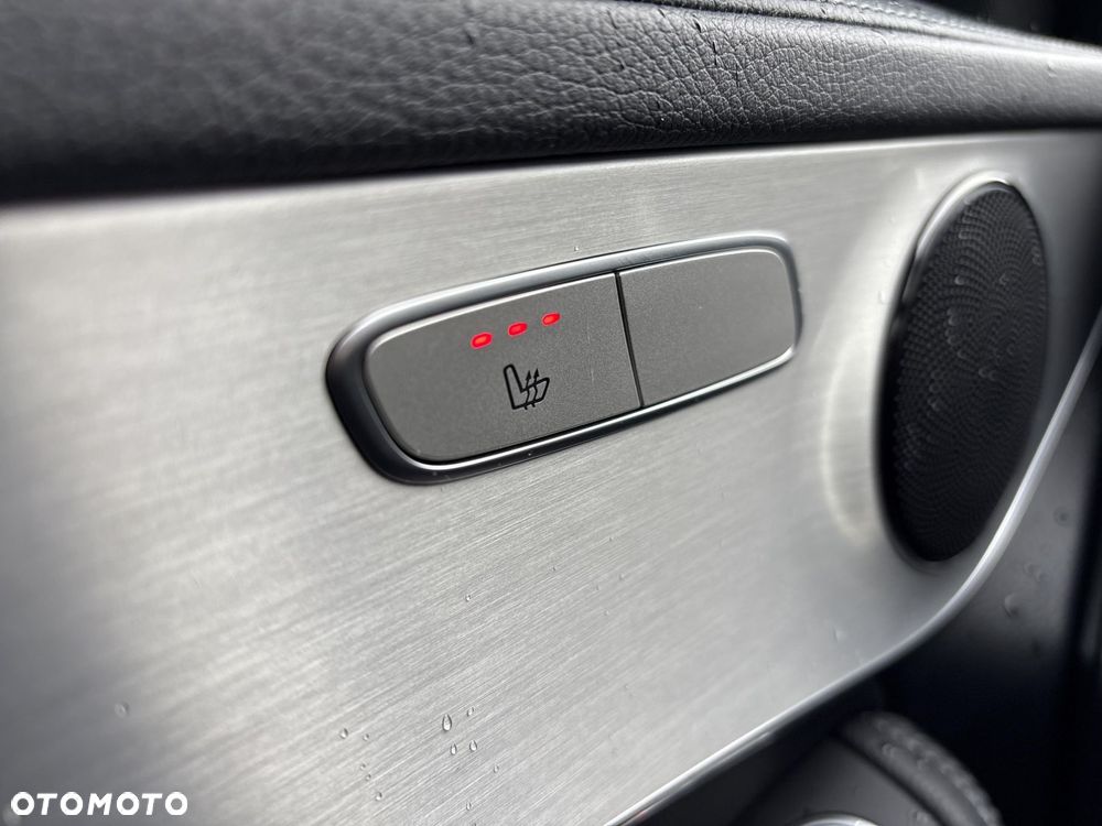 Mercedes-Benz GLC - 25