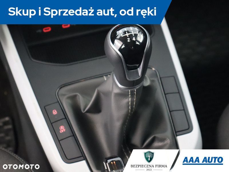 Seat Arona - 15