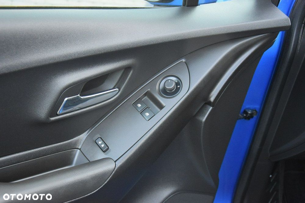 Chevrolet Trax 1.4 T LS - 30