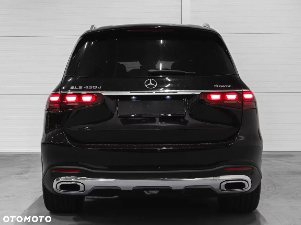 Mercedes-Benz GLS - 8