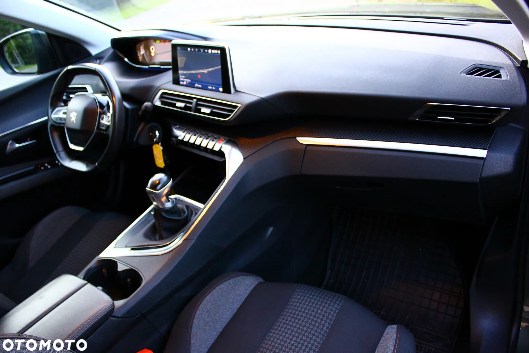 Peugeot 5008 1.5 BlueHDi Active Pack S&S - 38