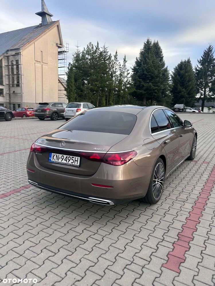 Mercedes-Benz Klasa E 400 PHEV 4-Matic Exclusive 9G-Tronic - 7