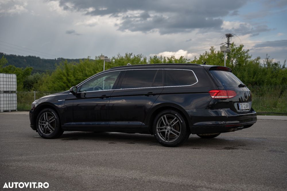 Volkswagen Passat 2.0 TDI SCR 4Motion DSG Highline - 5
