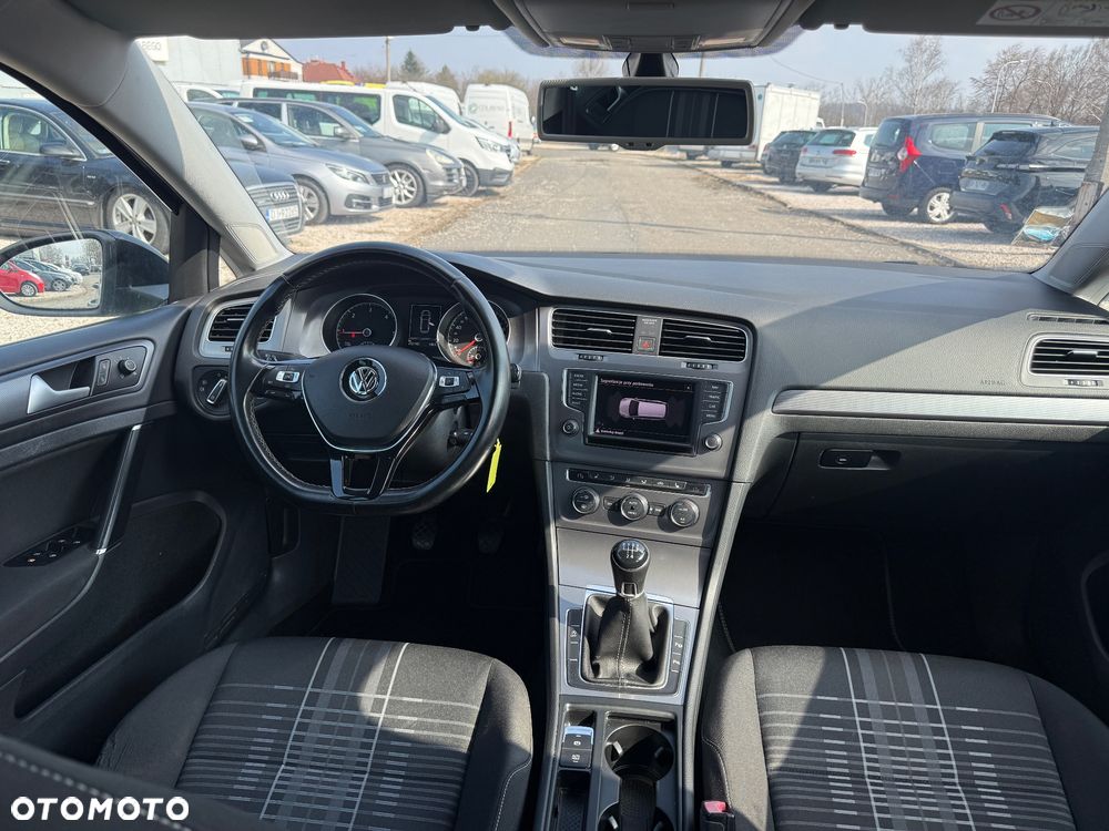 Volkswagen Golf Variant 1.6 TDI BlueMotion Technology Lounge - 15