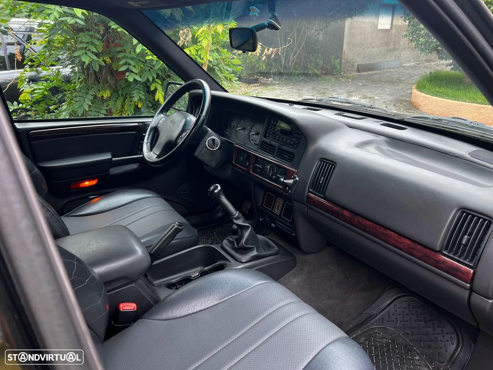 Jeep Grand Cherokee 2.5 TD Official - 6