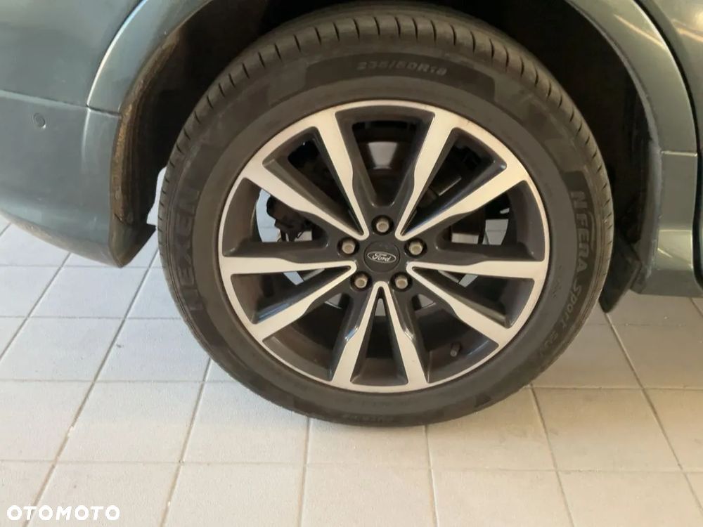 Ford Kuga 2.0 TDCi 4x4 ST-Line - 19