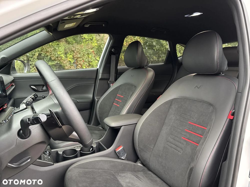 Hyundai Kona 1.6 GDI Hybrid N-Line DCT - 11