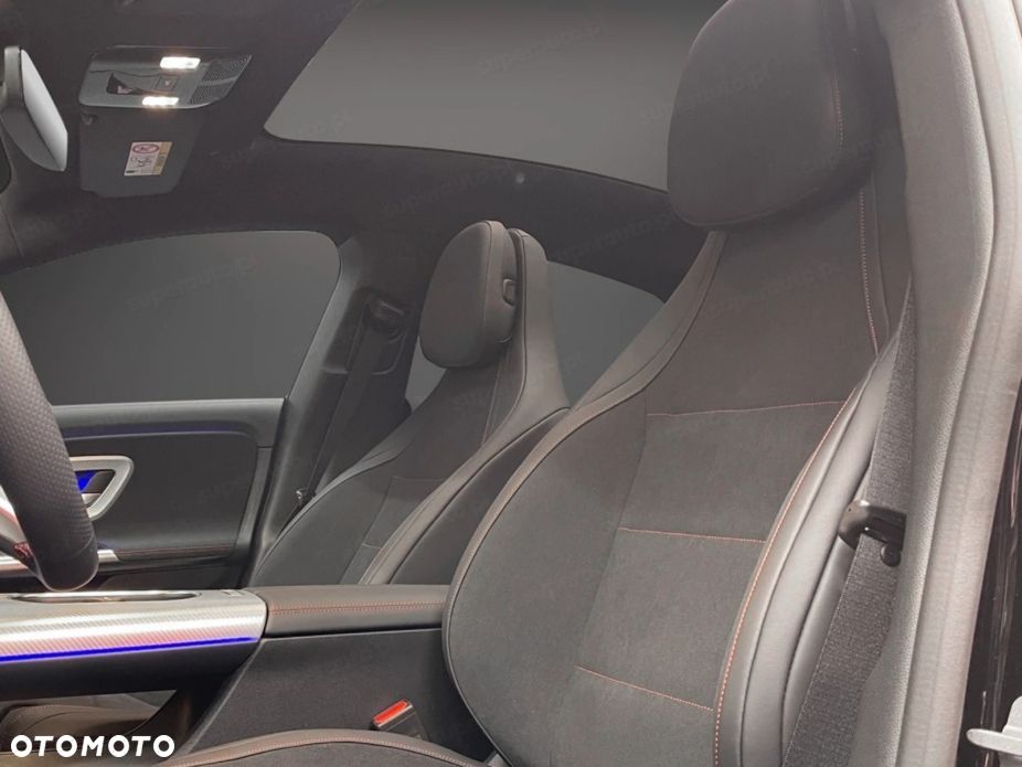 Mercedes-Benz CLA 200 mHEV 8G-DCT - 8