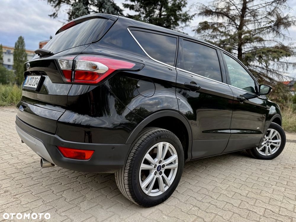 Ford Kuga 2.0 TDCi 4x4 Titanium - 4