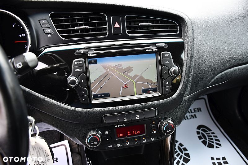 Kia Ceed 1.6 GDI Platinum Edition - 40