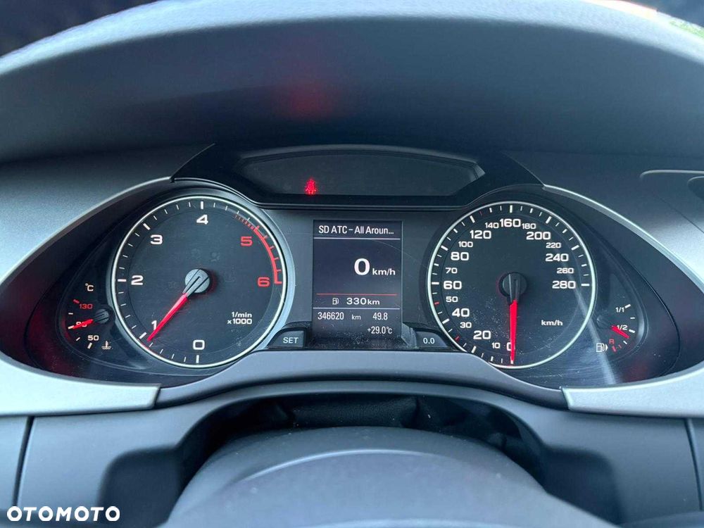 Audi A4 Limousine - 4