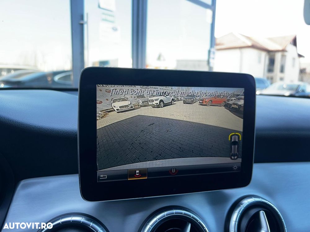 Mercedes-Benz CLA - 14