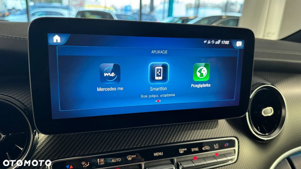 Mercedes-Benz Klasa V - 23