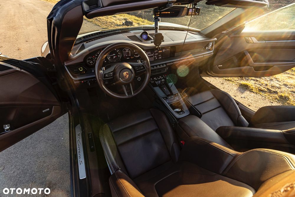 Porsche 911 Carrera S PDK - 30