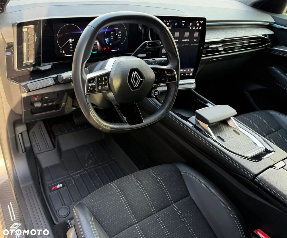 Renault Austral 1.3 TCe mHEV Techno - 17