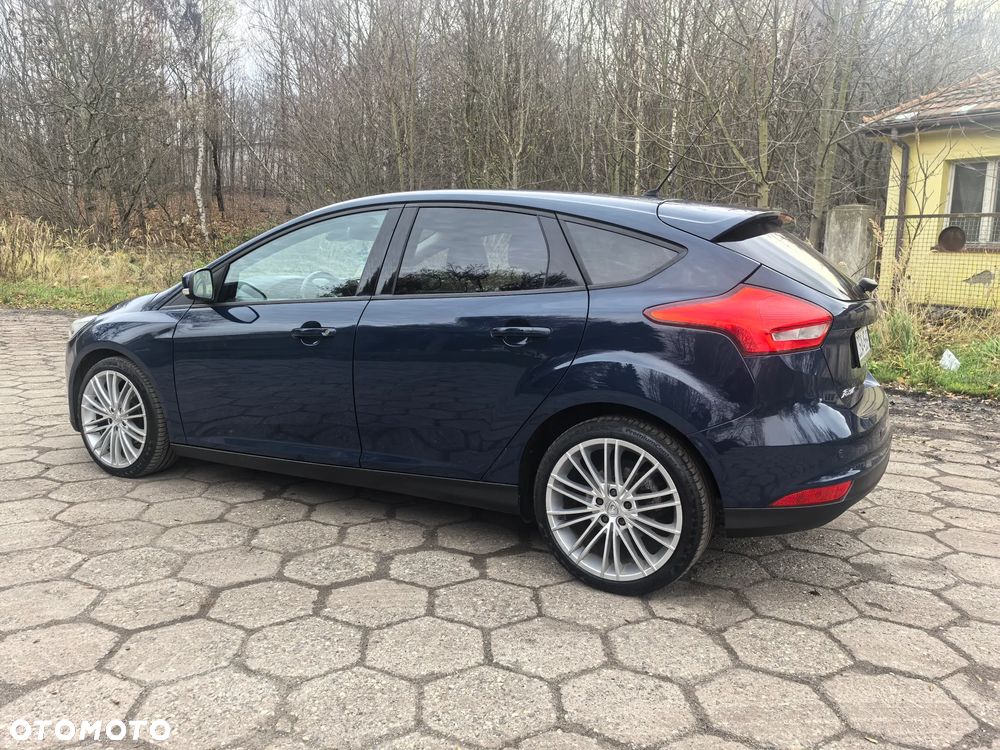 Ford Focus - 5