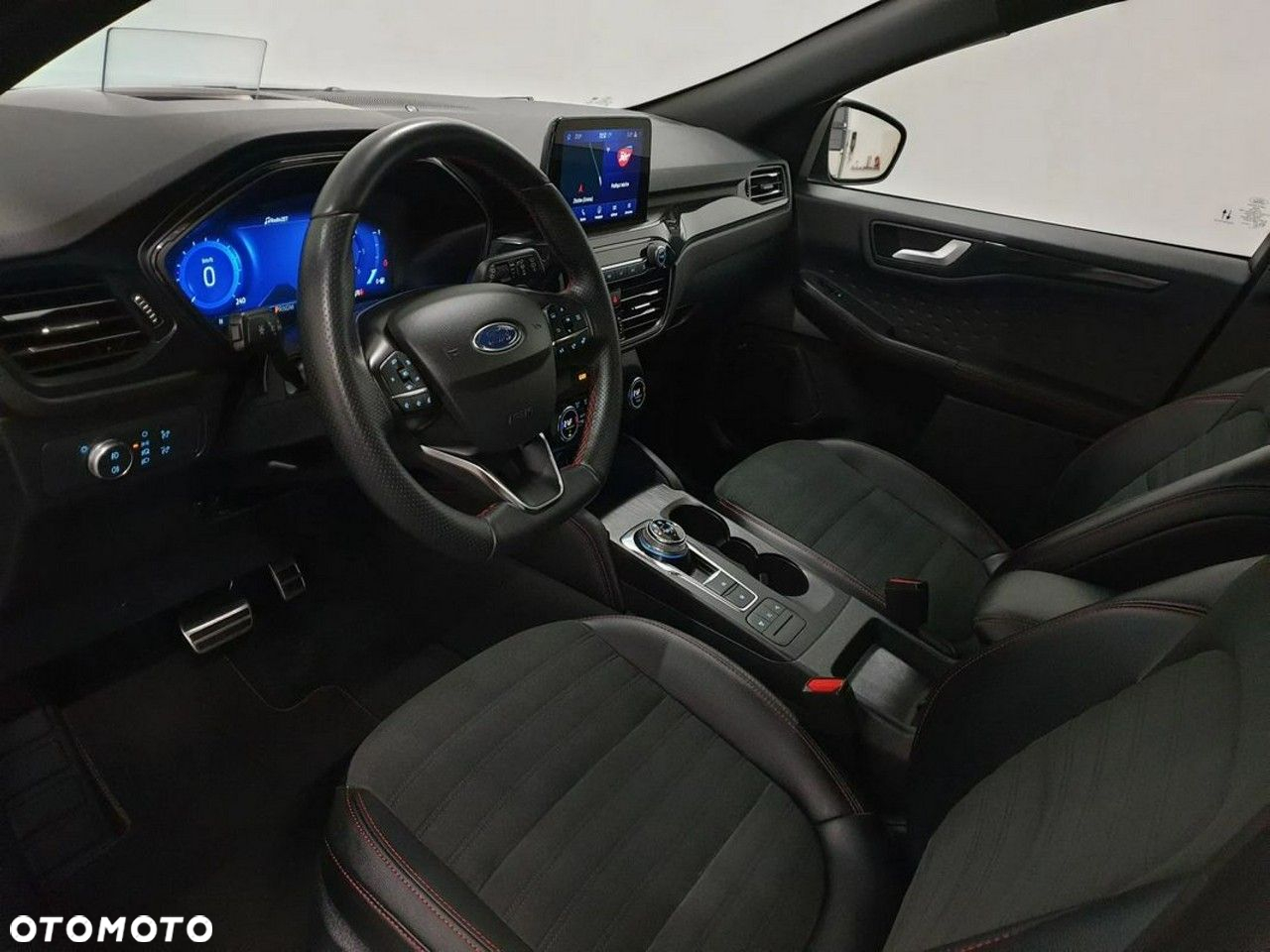 Ford Kuga 2.0 EcoBlue 4x4 ST-LINE X - 9