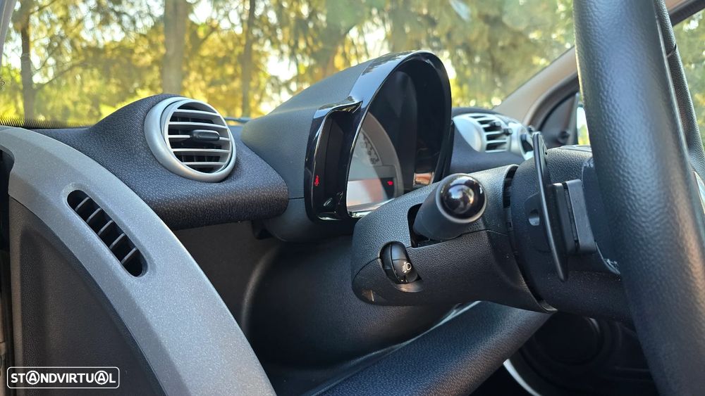 Smart ForTwo Coupé 1.0 T Passion 84 Softouch - 32