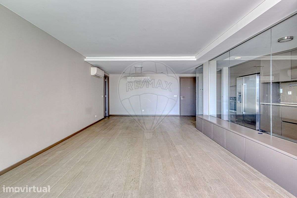 Apartamento T3 para arrendamento - Grande imagem: 2/27