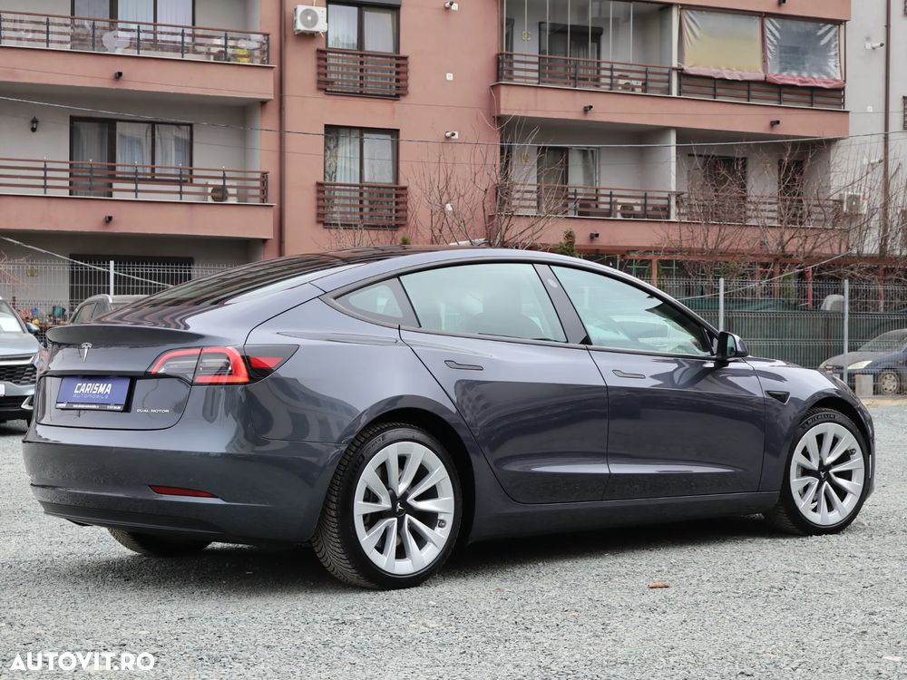 Tesla Model 3 AWD Long Range - 10