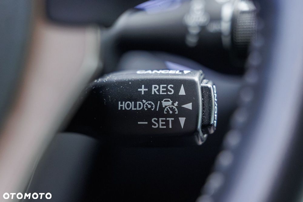 Lexus NX 300h Business Edition AWD - 34
