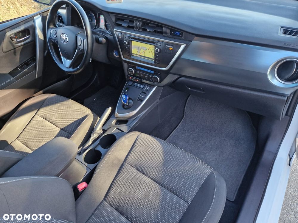 Toyota Auris - 28