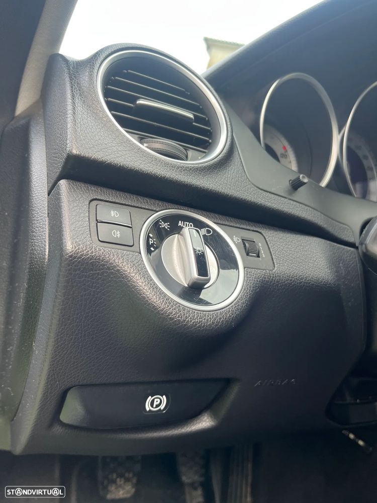 Mercedes-Benz C 200 - 7