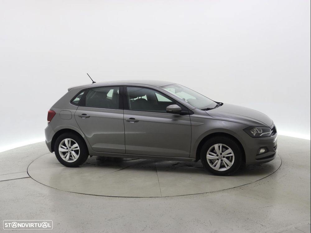 VW Polo 1.6 TDI Confortline - 9