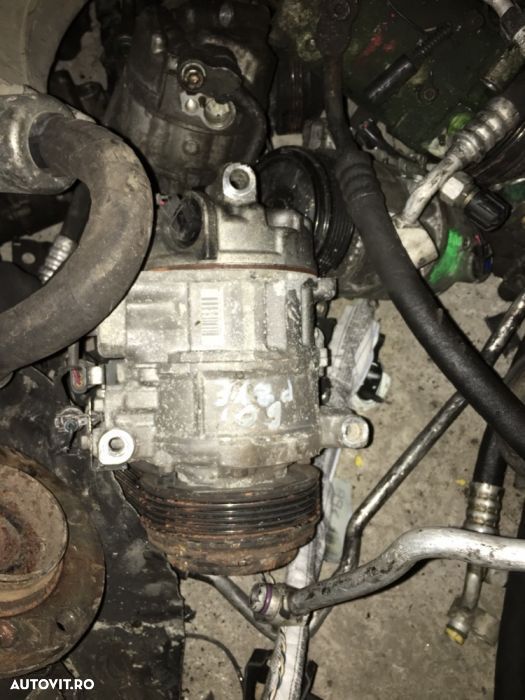 Compresor clima BMW E90 318d an 2009 - 1