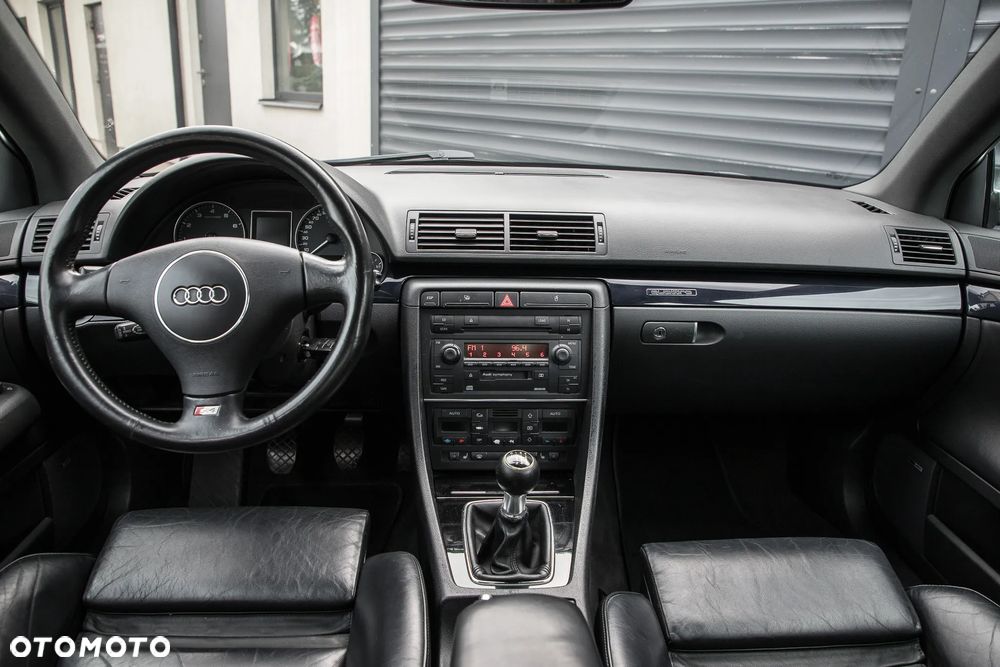 Audi S4 Limousine Standard - 23