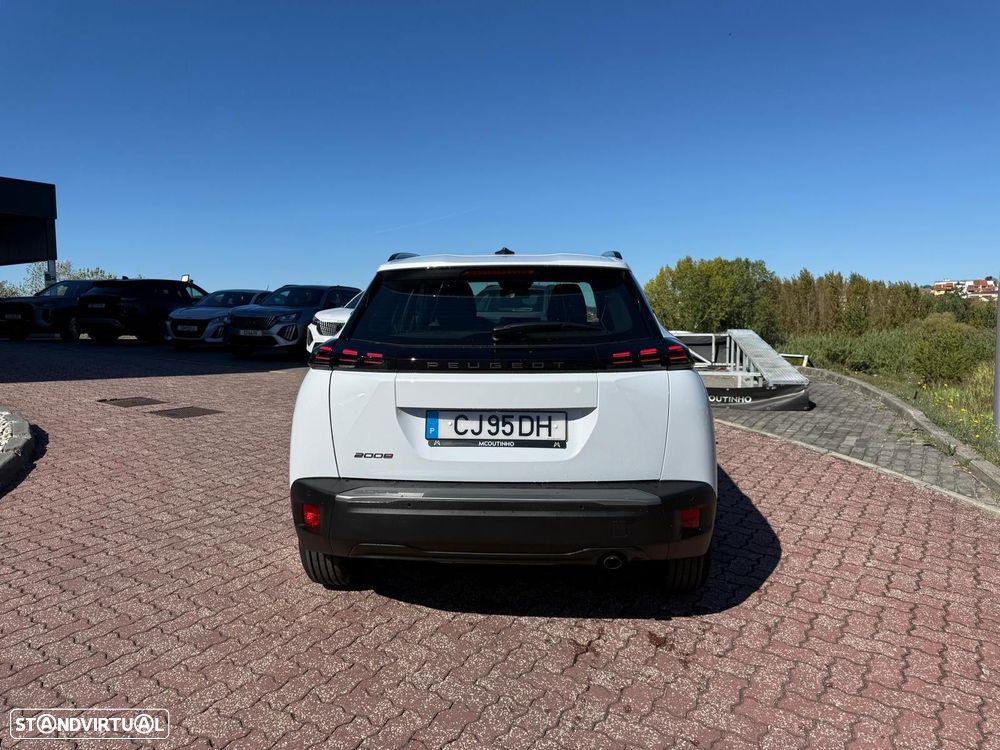 Peugeot 2008 - 3
