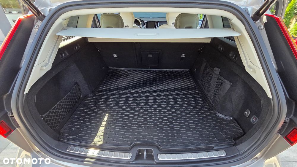 Volvo V60 B4 D Inscription - 15
