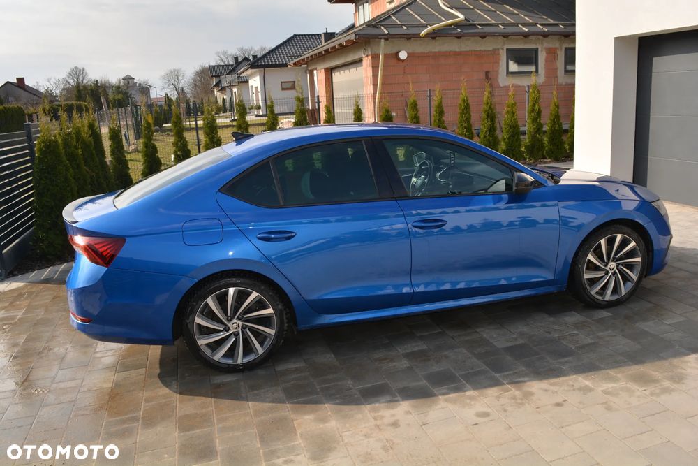 Skoda Octavia 1.5 TSI e-TEC DSG Sportline - 4