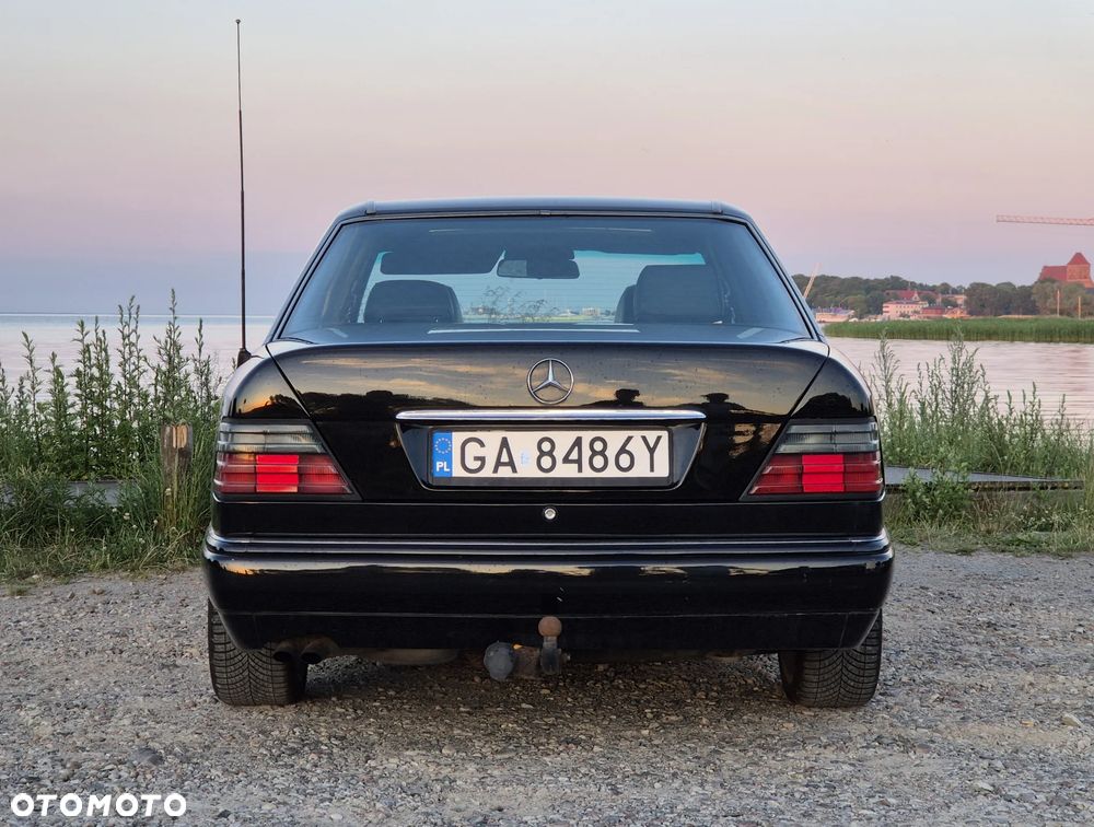 Mercedes-Benz Klasa E - 5