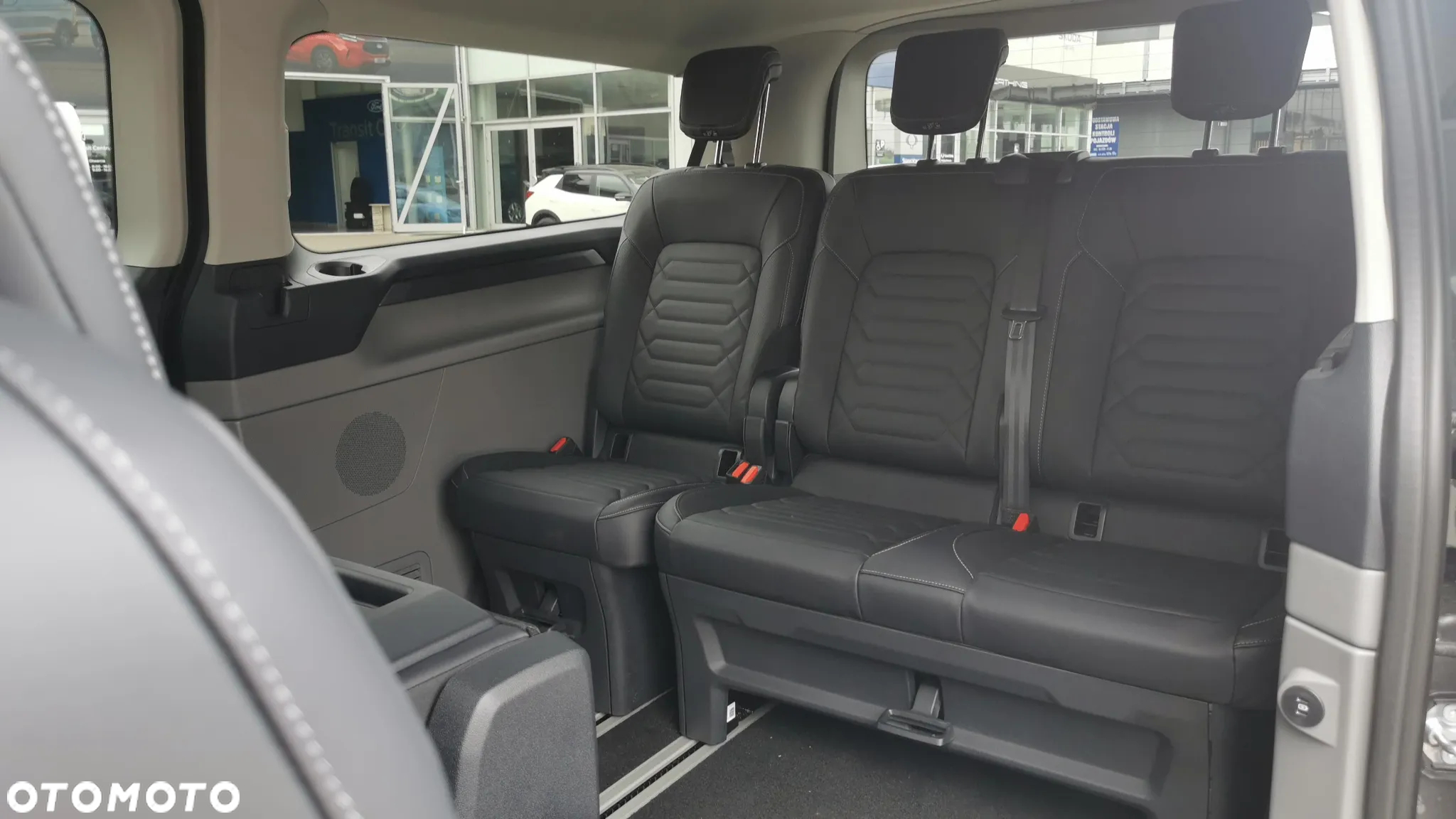 Ford Tourneo Custom 2.5 PHEV CVT 340 L2 Titanium X - 13