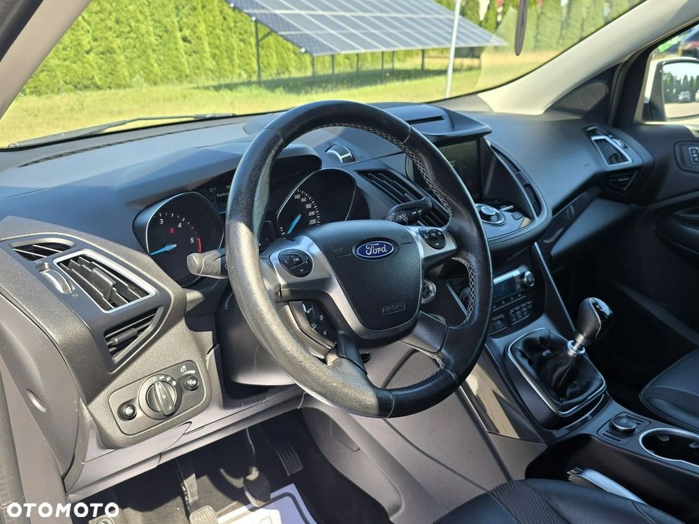 Ford Kuga - 16