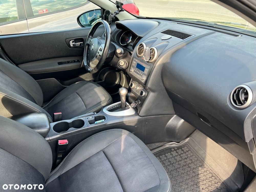 Nissan Qashqai 1.6 Acenta CVT - 11