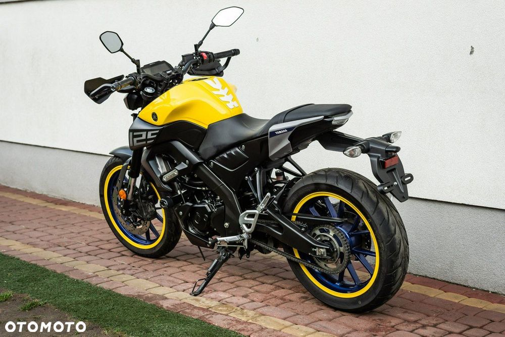 Yamaha MT - 5