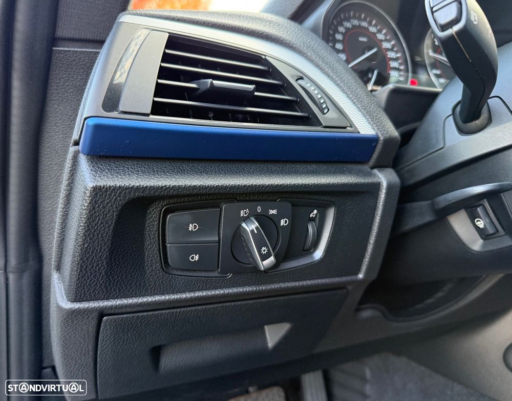 BMW 225 d Coupe Pack M Auto - 13