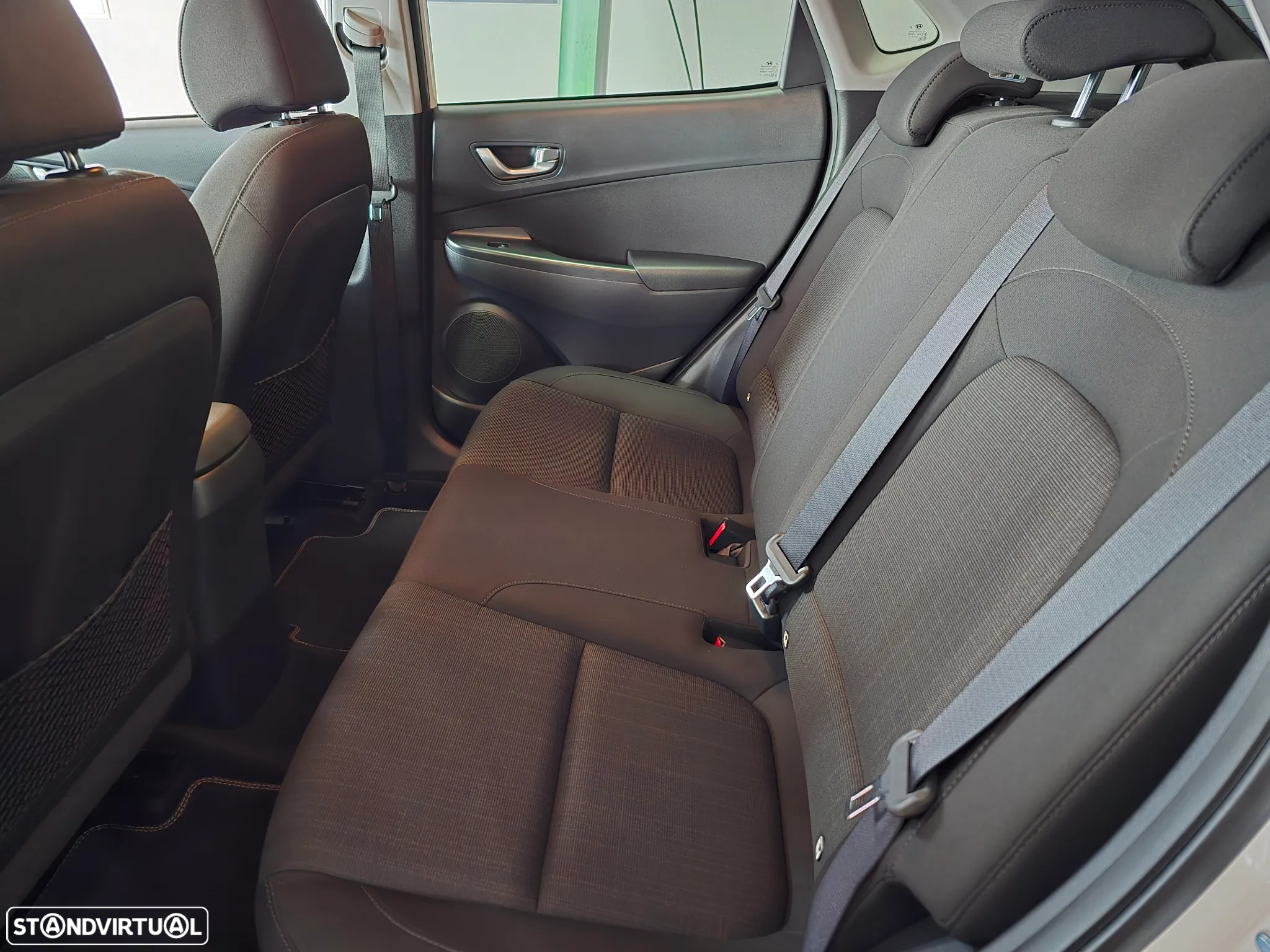 Hyundai Kauai 1.6 GDi HEV Premium (TT) - 17