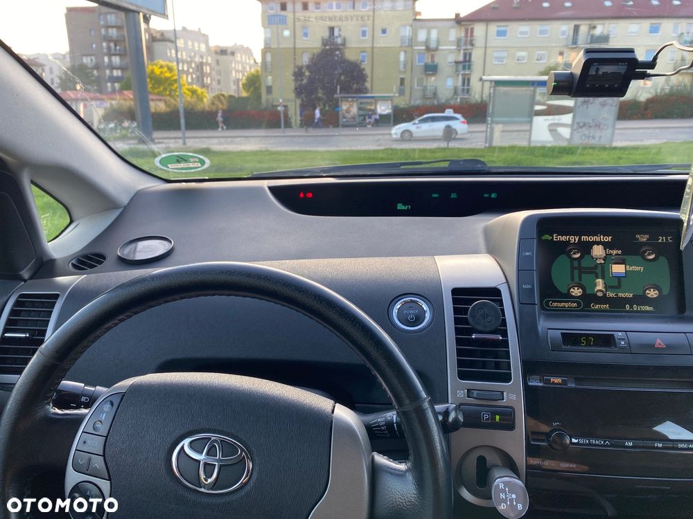 Toyota Prius 1.5 VVT-i Sol - 12