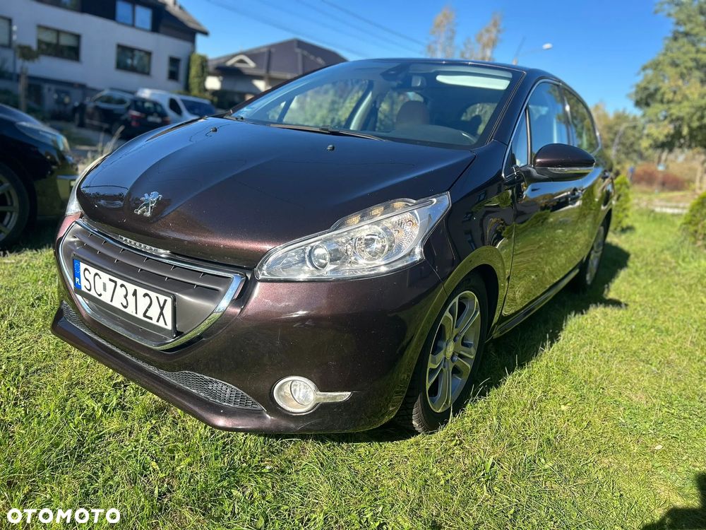 Peugeot 208 - 2